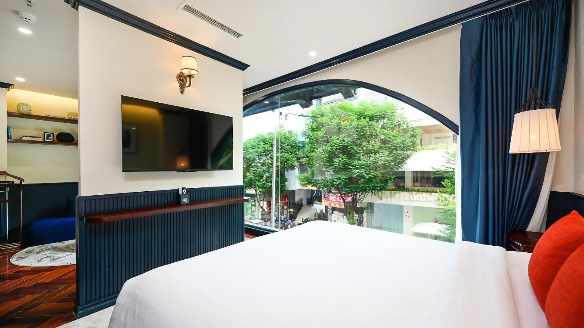 Kin Hotel Dong Du Ho Chi Minh City