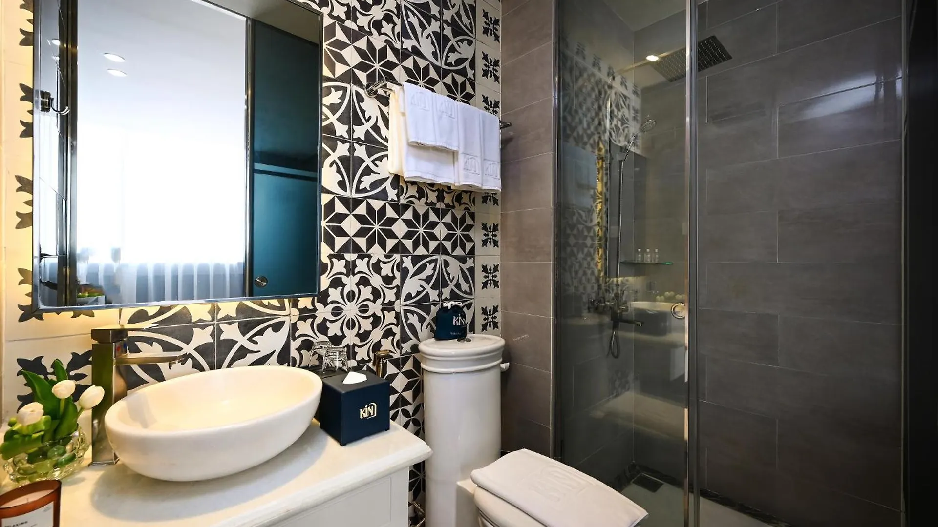 Kin Hotel Dong Du Ho Chi Minh City
