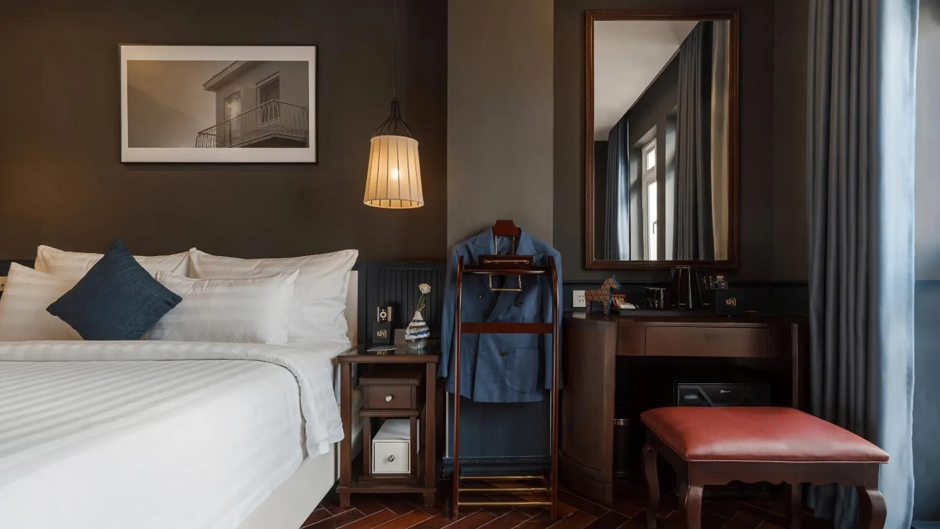 ****  Kin Hotel Dong Du Ho Chi Minh City Vietnam