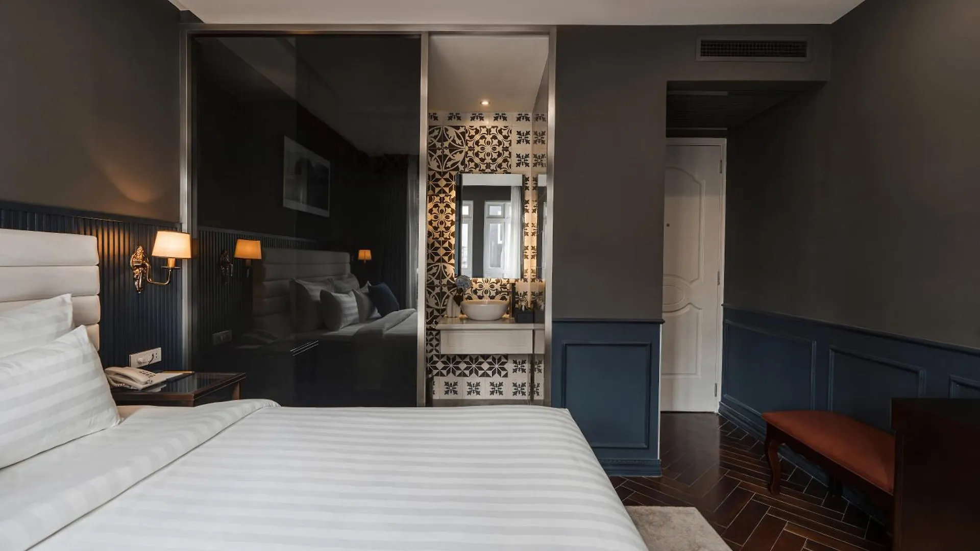 Kin Hotel Dong Du Ho Chi Minh City