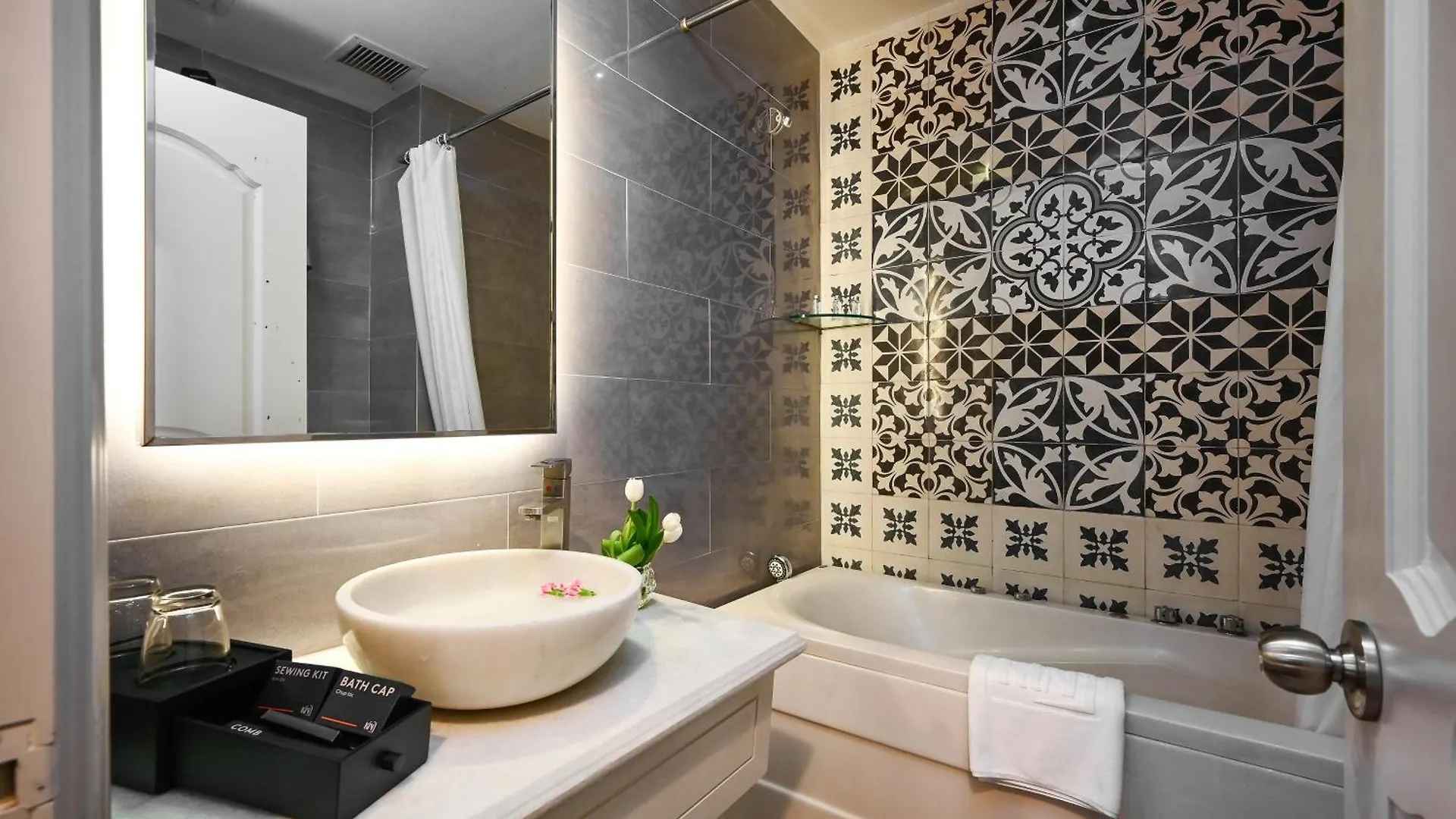 Kin Hotel Dong Du Ho Chi Minh City